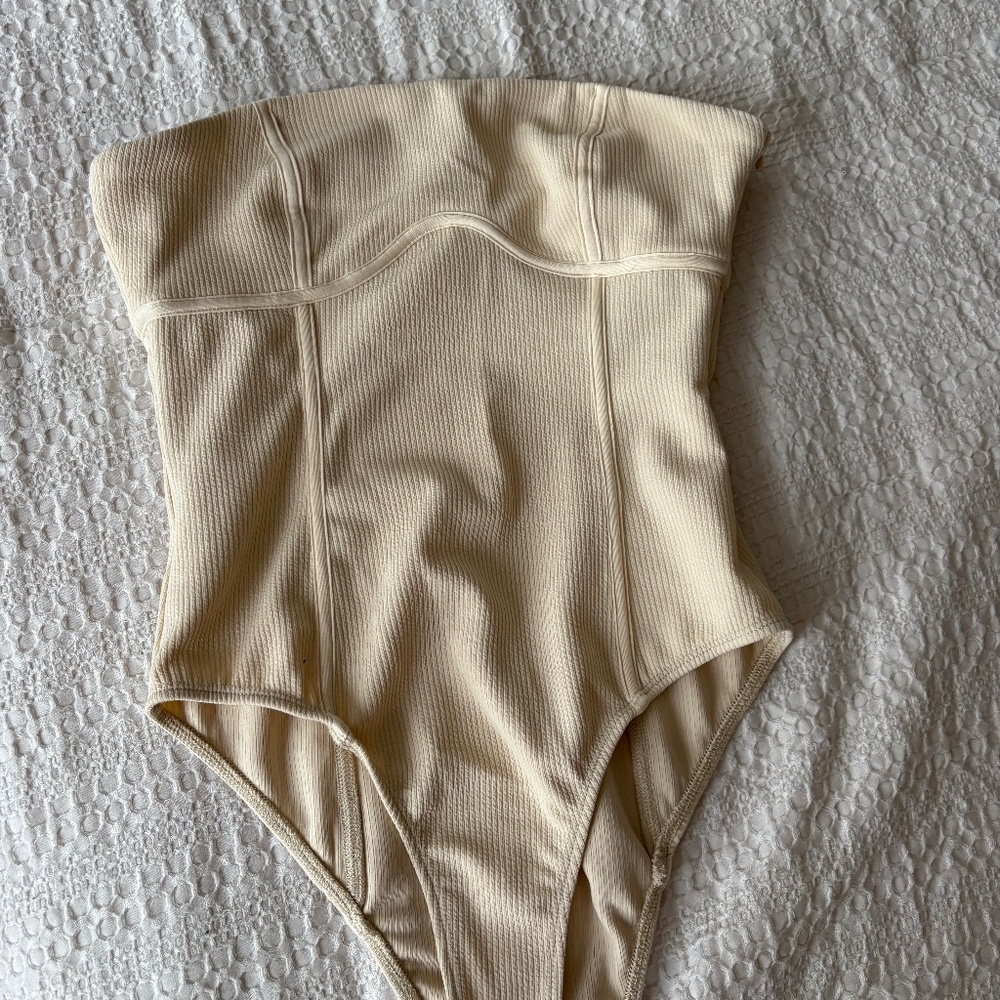 Princess Polly body suit